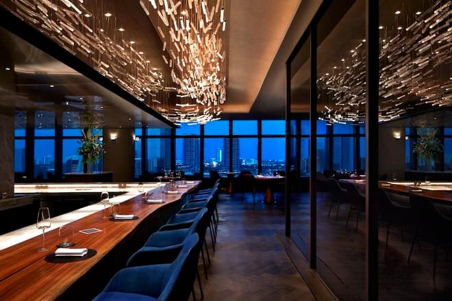 Nhà Hàng Cao Cấp